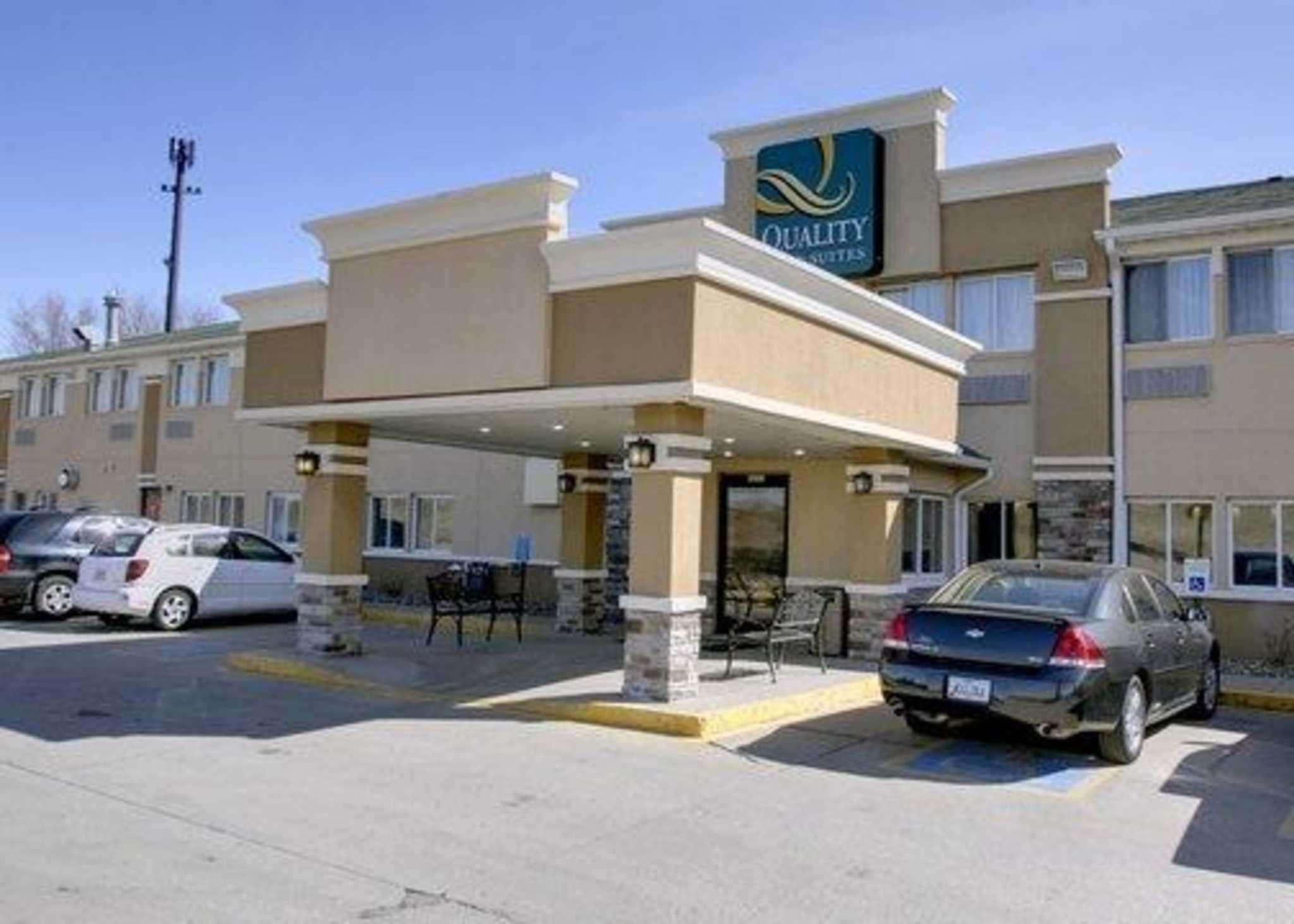 Quality Inn & Suites Des Moines Airport Экстерьер фото