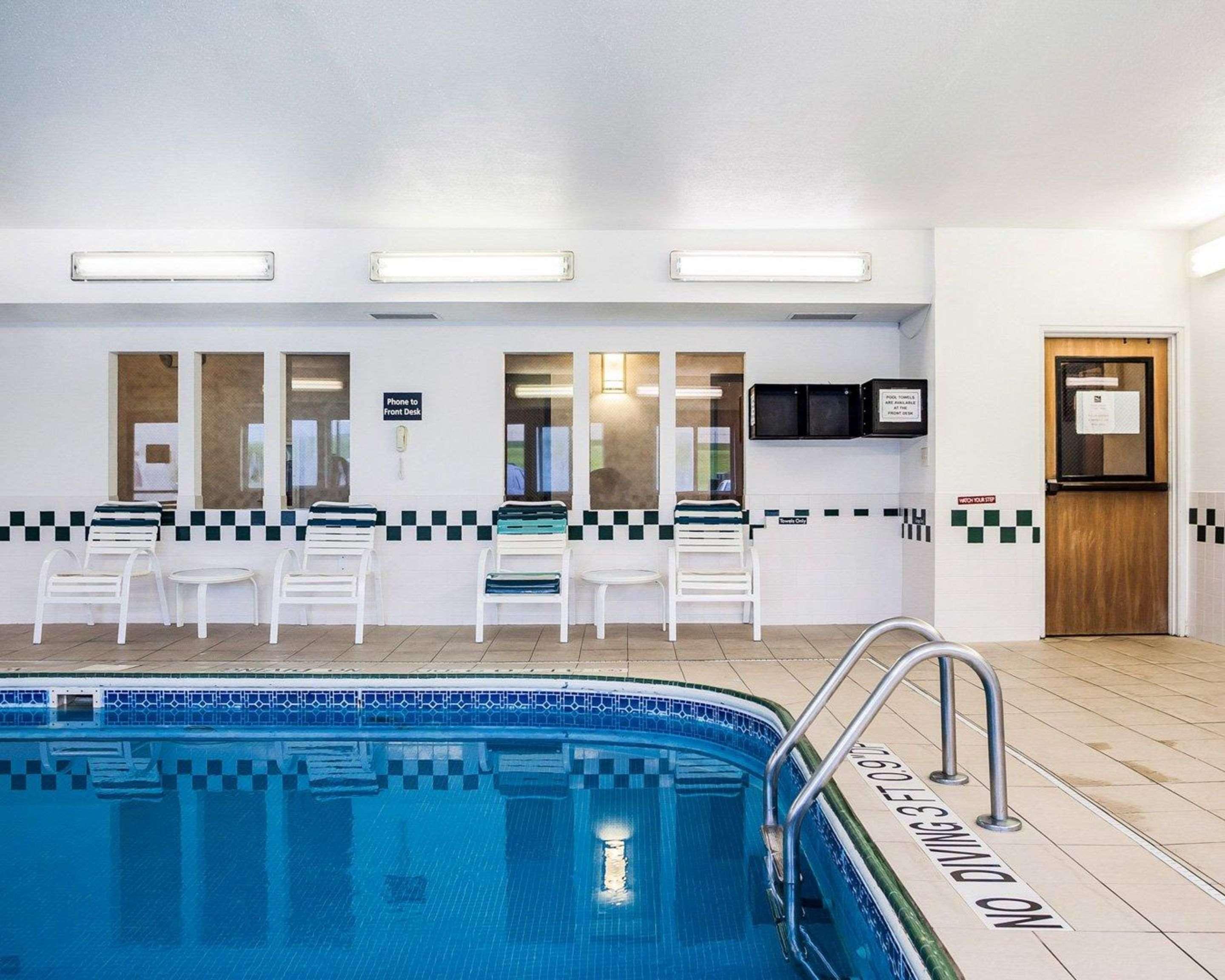 Quality Inn & Suites Des Moines Airport Экстерьер фото