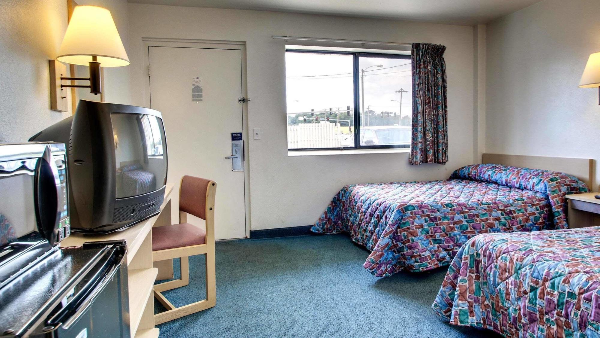 Quality Inn & Suites Des Moines Airport Экстерьер фото