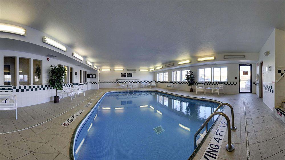Quality Inn & Suites Des Moines Airport Экстерьер фото
